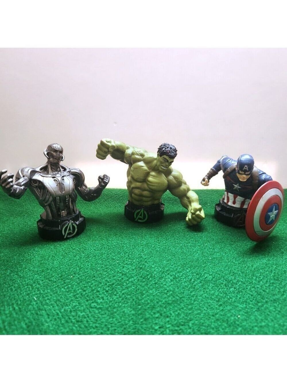 Marvel Mini Busts Age of Ultron Hulk Ultron Captain America Lot of 3 Figures